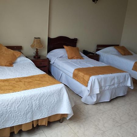Hotel Khalifa Неива Екстериор снимка