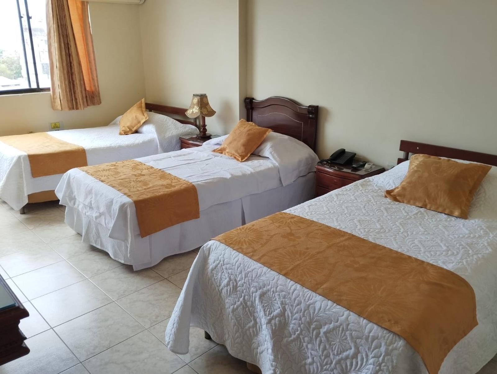 Hotel Khalifa Неива Екстериор снимка